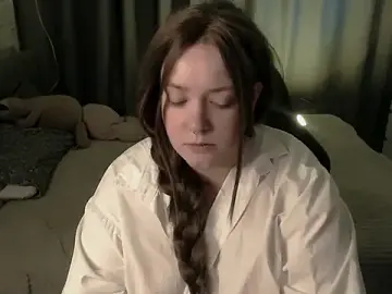 Sophia_Edwards  live sex cam