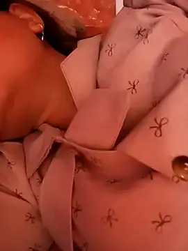 Asian-bae  live sex cam