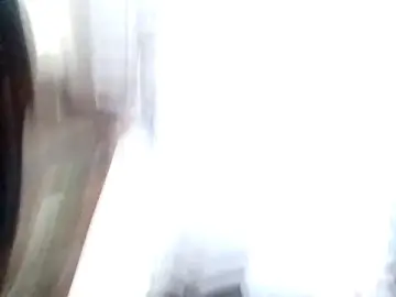 Canelaholliwood  live sex cam