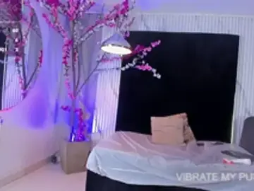 Aliyah_Brooks_cr  live sex cam