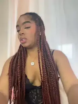 Ebony_maison  live sex cam