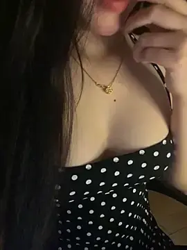 Neylla_  live sex cam