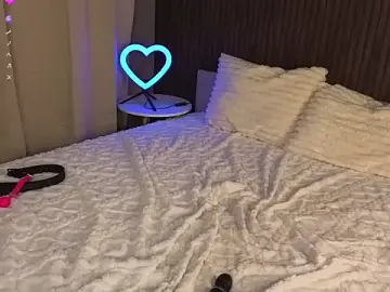 Hotblush  live sex cam