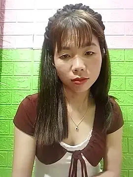 AmyLinee01  live sex cam