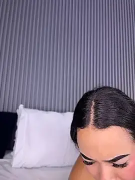Cloe_Hap  live sex cam