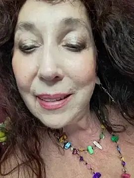 GypsyEsmeralda  live sex cam