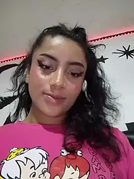 KattyBerryX  live sex cam