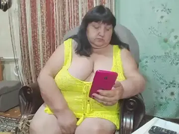 Nezsbudka  live sex cam