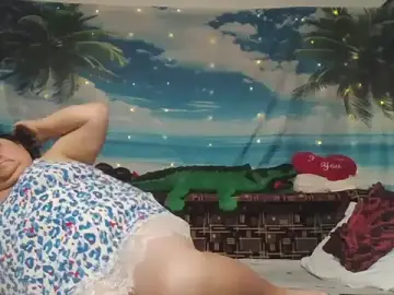 Nezsbudka  live sex cam