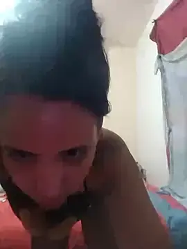 Reyna56773  live sex cam