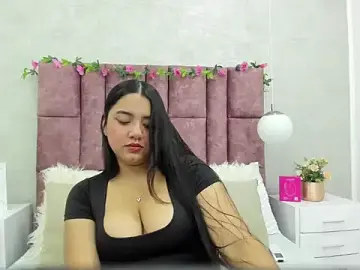 SalomeLee  live sex cam