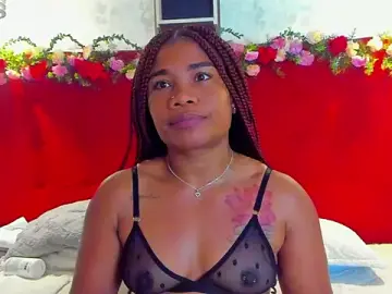 SilvannaFit  live sex cam