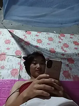 Emmasexy2k  live sex cam