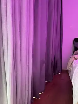 Madlynn  live sex cam