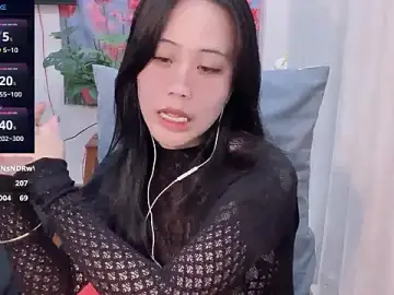 -rosiie-  live sex cam