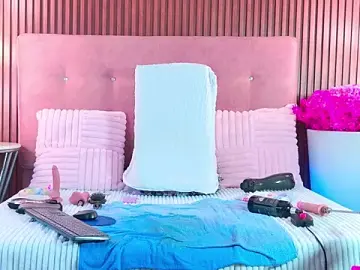 Candy_Mari  live sex cam