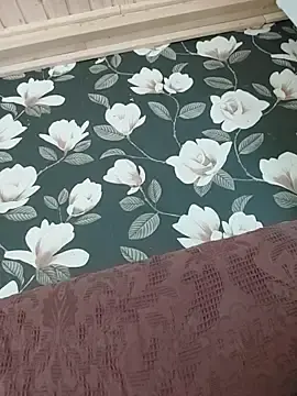 IrmaRose  live sex cam