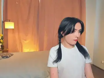 KeelyPaullus  live sex cam