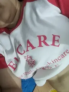 Kanakpriyanshi  live sex cam