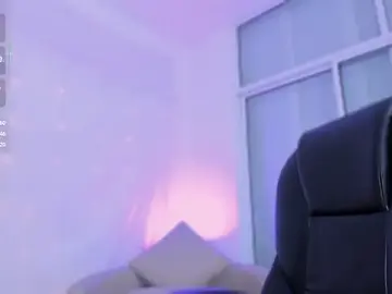 Ginni_charlotte  live sex cam