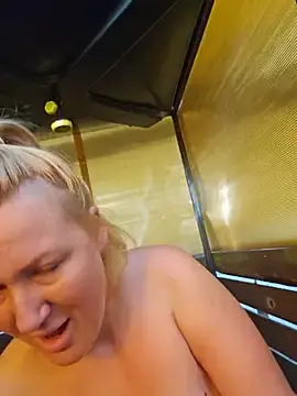 Marushka  live sex cam
