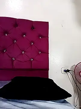 Tifanny_Love33  live sex cam