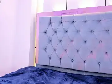 Pocahontas_pow  live sex cam
