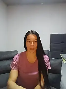 Renata_hot1  live sex cam