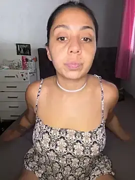 Velvetcurvy  live sex cam