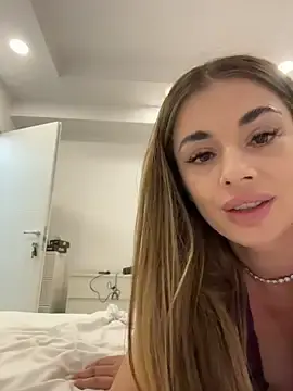 IsabellaEtthan  live sex cam