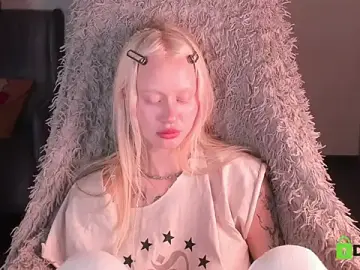 MalenaErnman  live sex cam