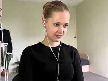 ZaidaSchwarten  live sex cam