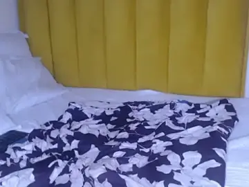 Bella_2025  live sex cam