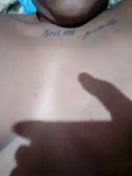 Jennyy31  live sex cam