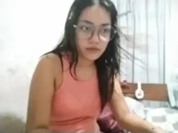 OliviaCarchi  live sex cam