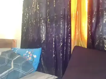 Sexxy_pretty24  live sex cam
