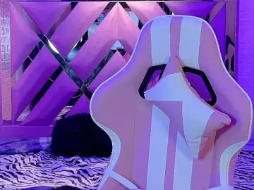 Sophi_Rouse22  live sex cam