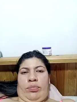 Vahita  live sex cam