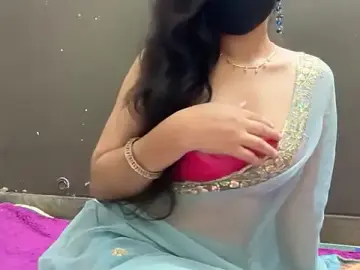 Kanika_76  live sex cam