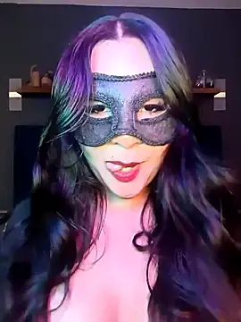 Lilith_619  live sex cam
