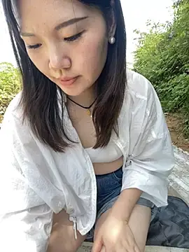 Qiqi286  live sex cam