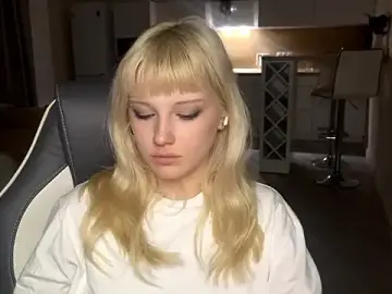 Emillema  live sex cam