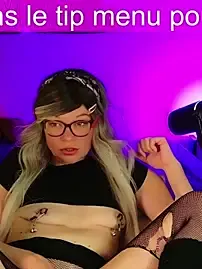 Kittychatte  live sex cam