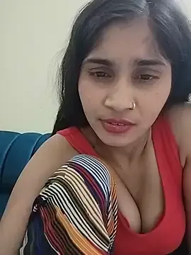 Naughty_Kiara_  live sex cam