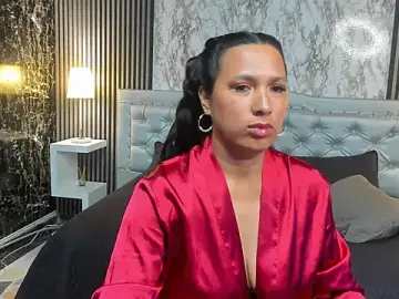 YourFuckmachine  live sex cam