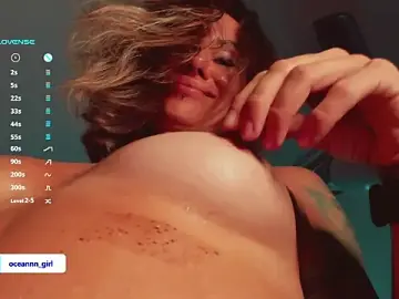 Trafka_murafka  live sex cam
