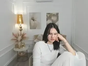 AlicePertim  live sex cam