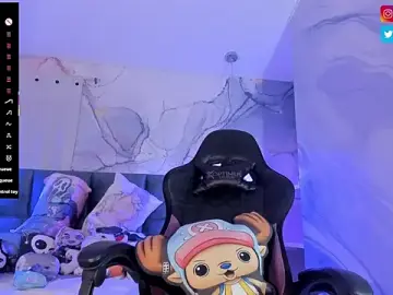 IamNayuta  live sex cam