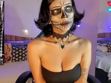 IamNayuta  live sex cam