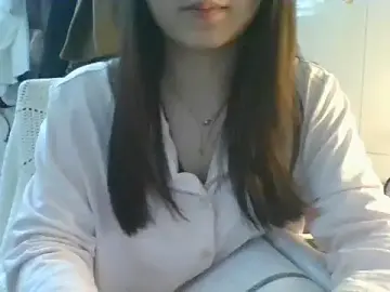 Linzly  live sex cam